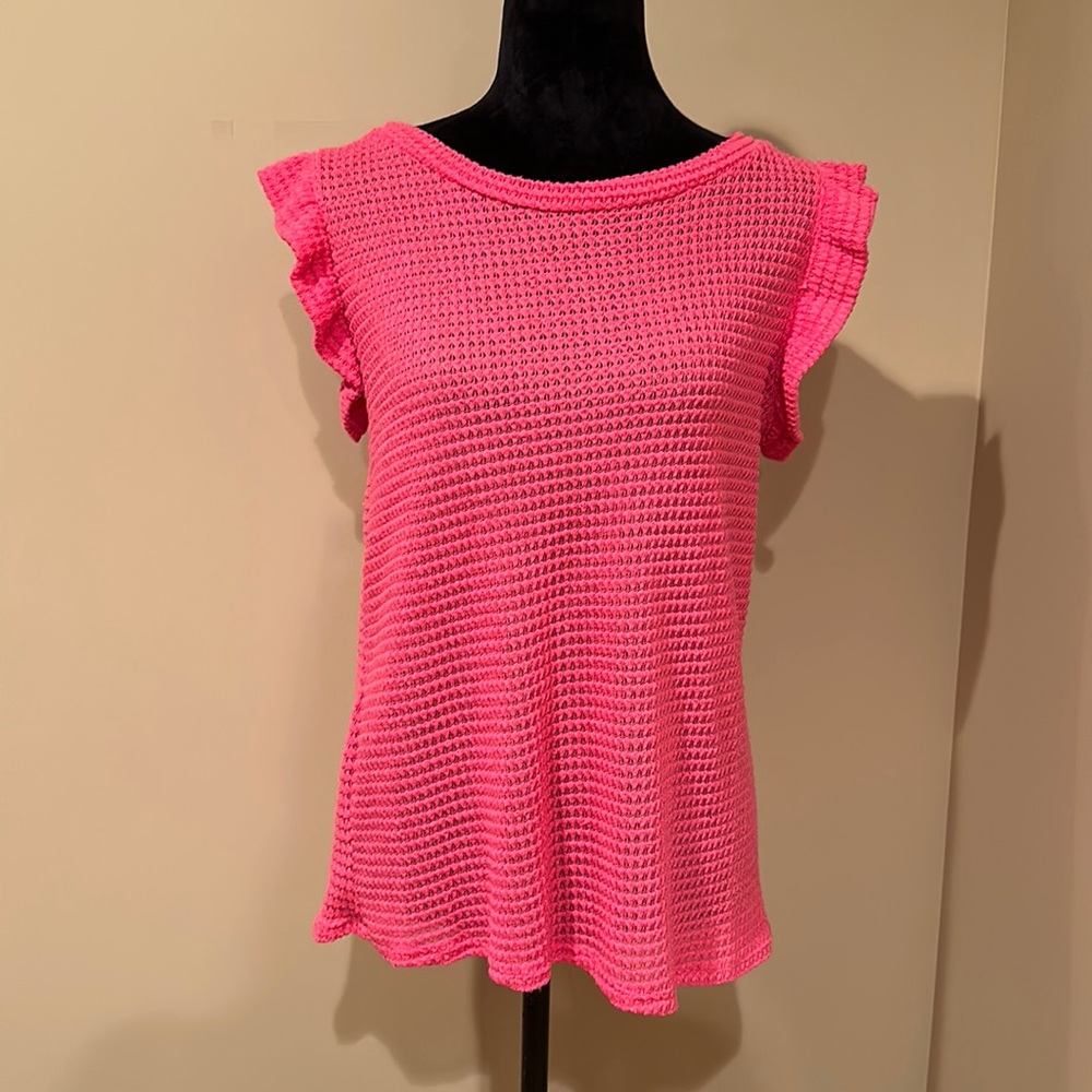 Bibi NWT Fuchsia Waffle Top size M